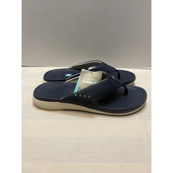 NEW REEF Cushion Norte Water Friendly Flip Flop Sandals Size 12 Navy Blue NWT main image 5